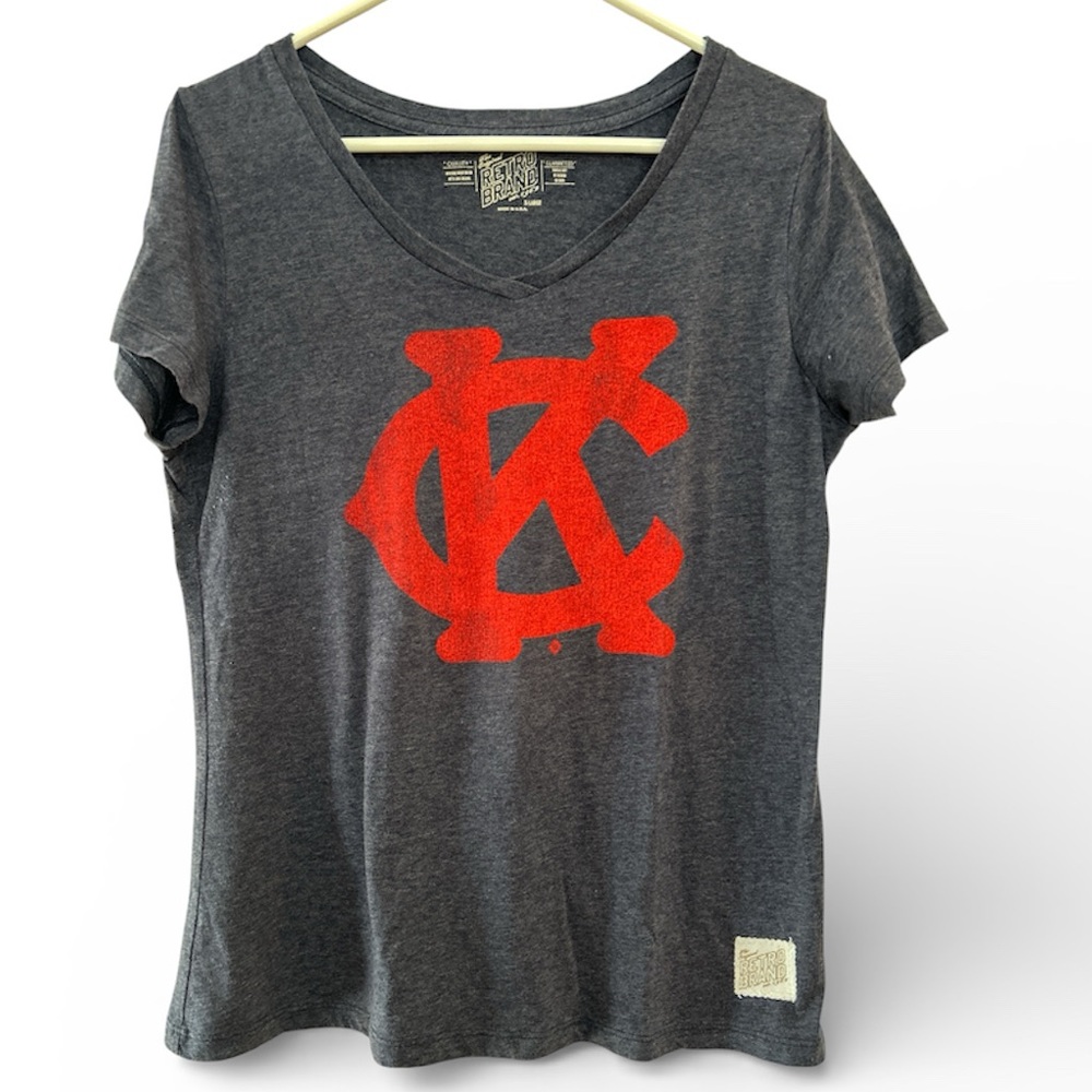 Woman’s Navy and Red KC Kansas City Short Sleeve Tee XL